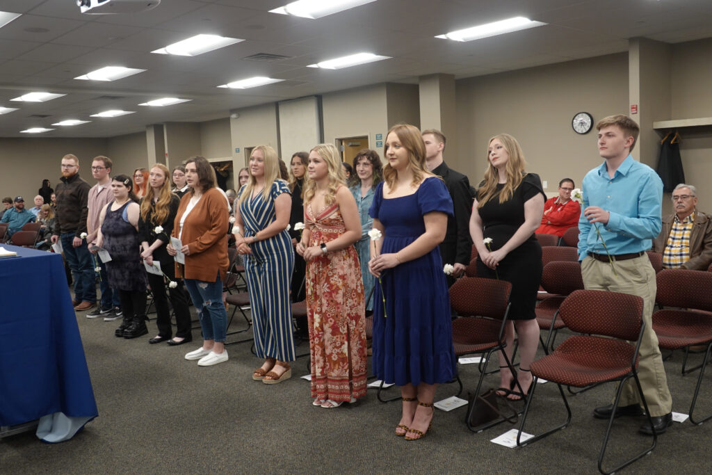 New Members Inducted into Phi Theta Kappa at Spoon River College