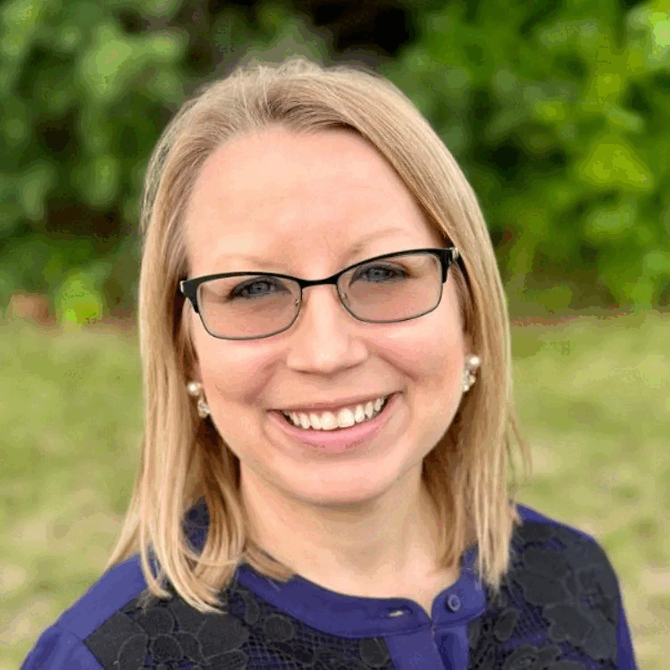 Michelle Howe Joins Spoon River College as Alumni Coordinator Michelle Howe Joins Spoon River College as Alumni Coordinator